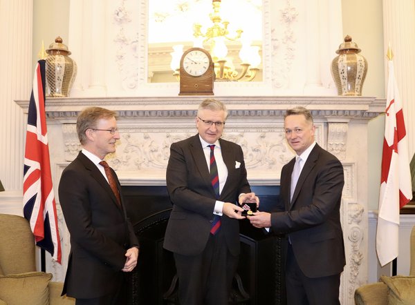 Lord Mayor's Award - Photo (2)
